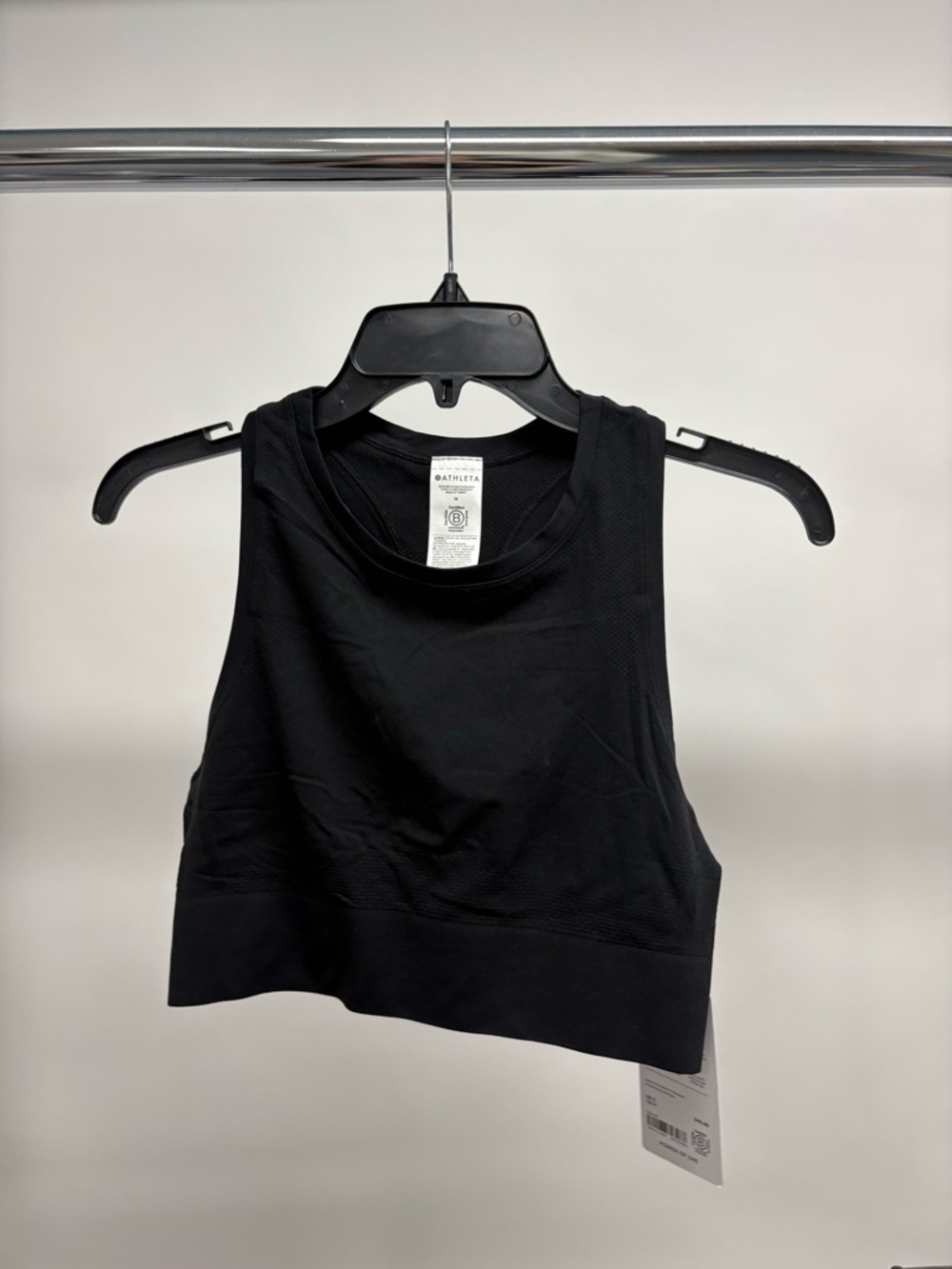 Athleta Momentum Seamless 2.0 Crop Tank in Black